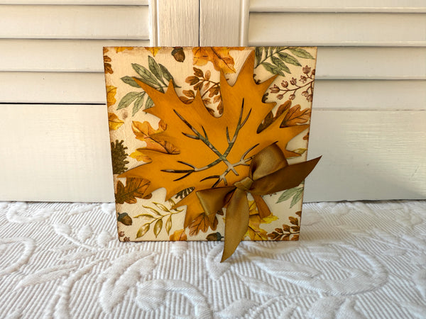 Fall Leaf Shelf Sitter