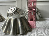 4 Fluted Molds