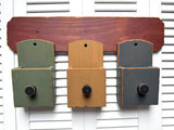 Primitive Pocket Hanger