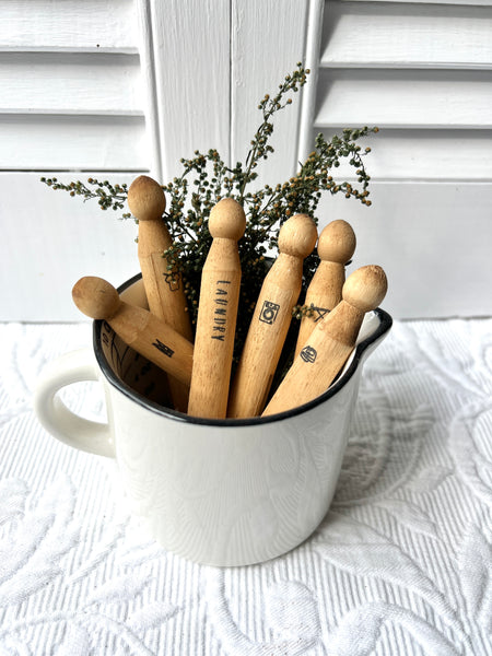 Vintage Inspired Laundry Clothes Pins